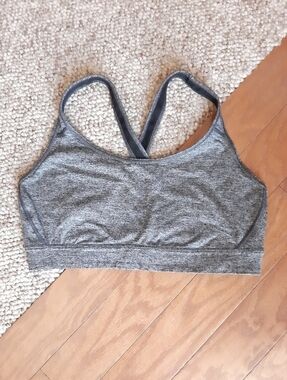 Victoria's Secret VSX Sports Bra size Medium